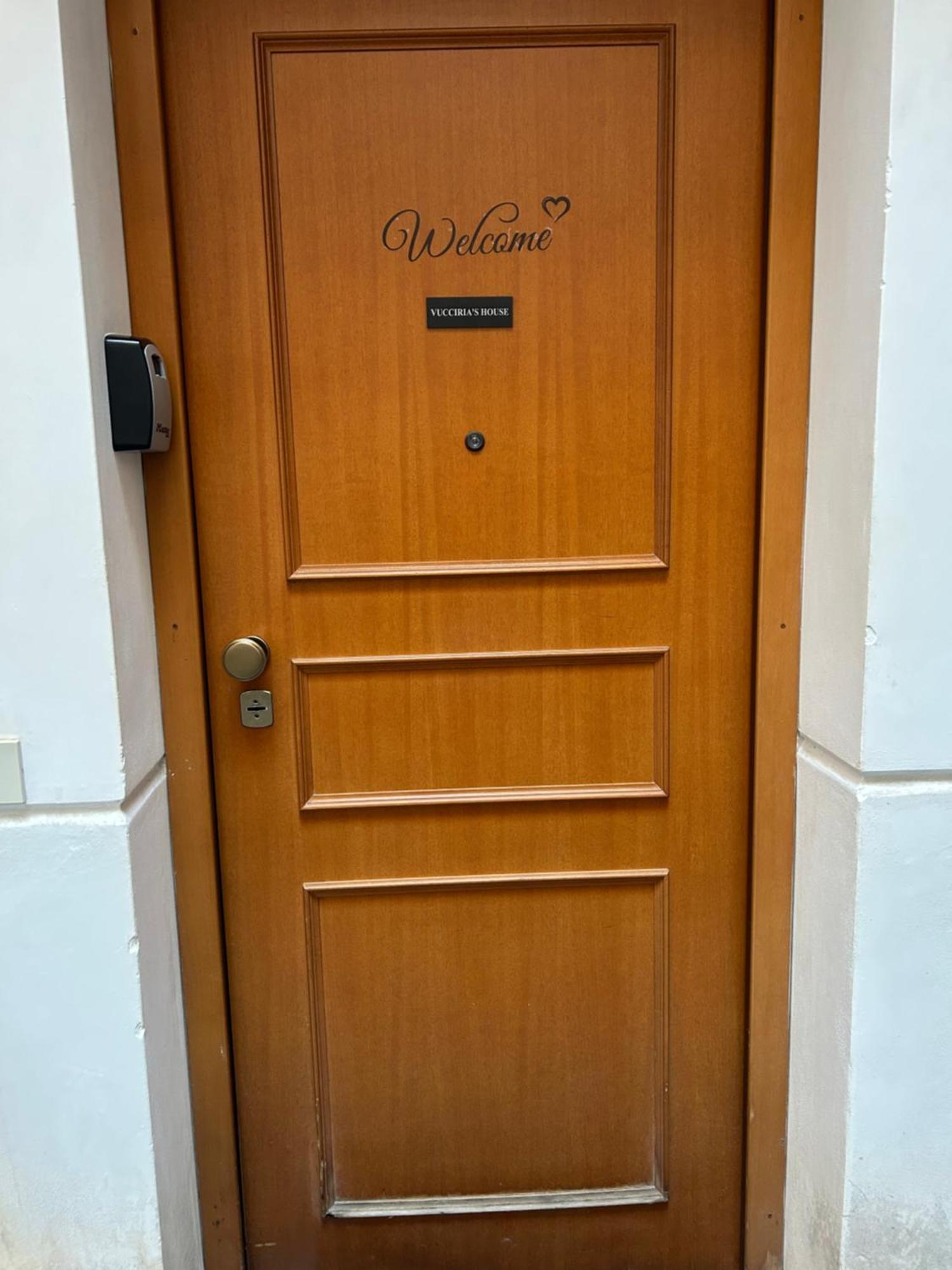 Vucciria'S House Centro Storico Apartment Палермо Екстериор снимка